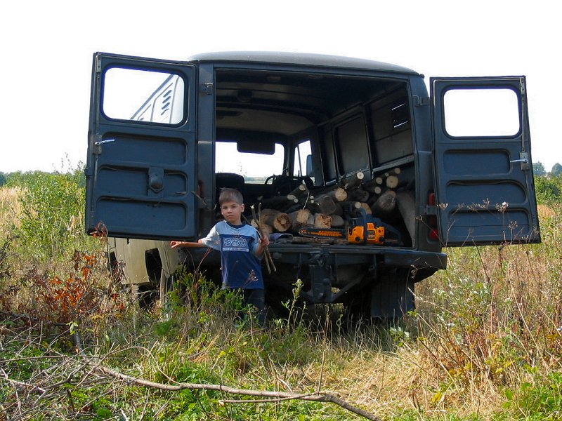 UAZ 452