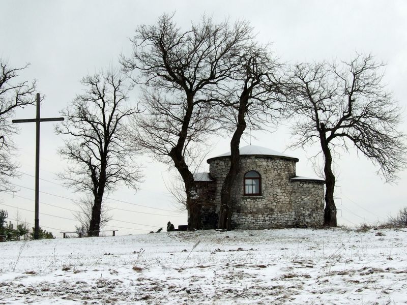 08_kaplica na polach.jpg