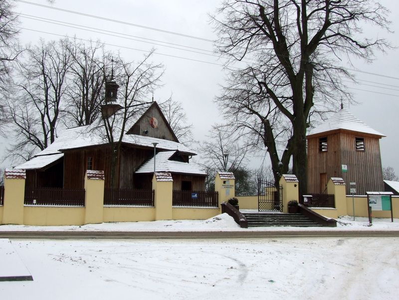 06_kościół w Zrębicach.jpg
