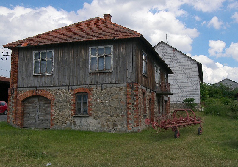 zag020707_1.jpg