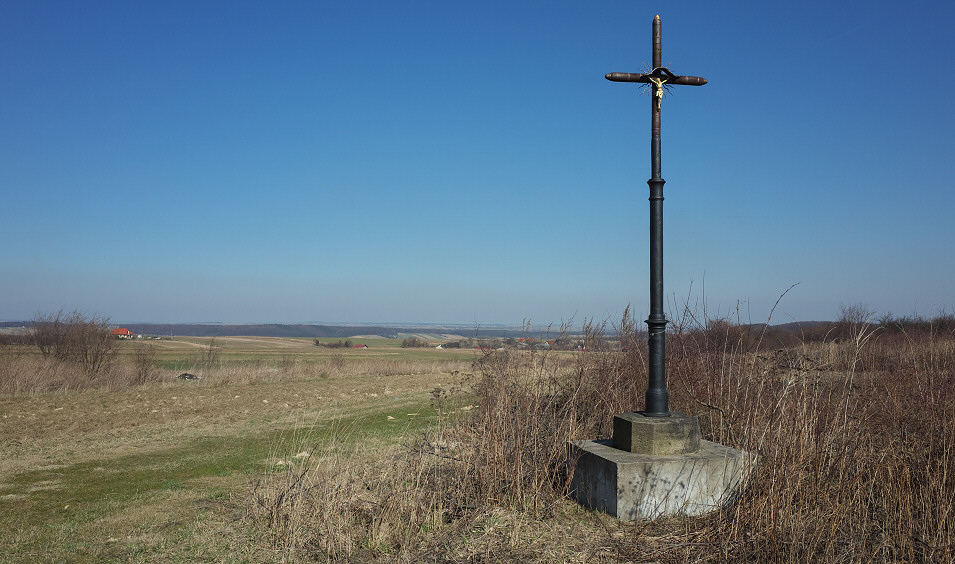 Krzy szrapnelowy na kolumnie granicznej nad Ska